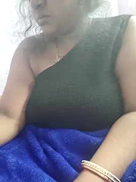 Deborbhavi222 online show from March 4, 2026, 8:33 am