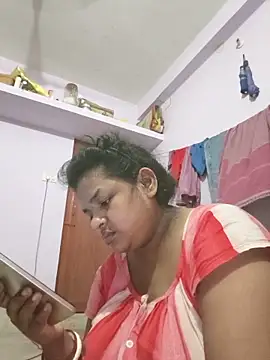 Snapshot of Deborbhavi222 chatting on May 25, 2026, 6:39 pm Deborbhavi222 online show from May 25, 2026, 6:39 pm