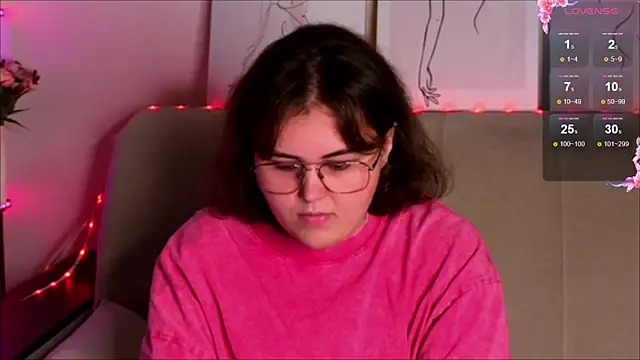 Snapshot of chatting on October 5, 2025, 9:22 am online show from October 5, 2025, 9:22 am