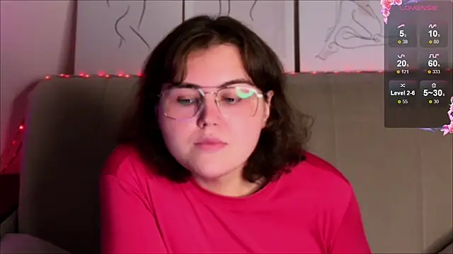 Snapshot of chatting on October 2, 2025, 9:23 am online show from October 2, 2025, 9:23 am