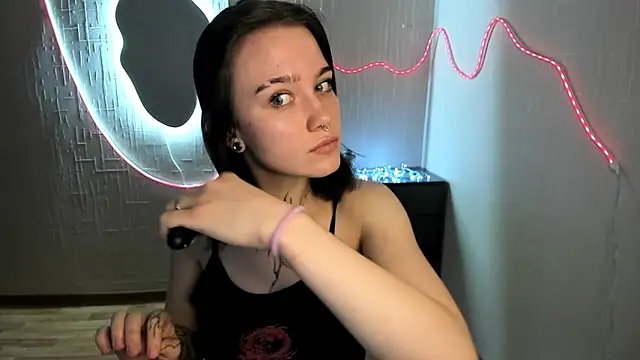 Snapshot of Elastikisss chatting on February 23, 2026, 4:14 am Elastikisss online show from February 23, 2026, 4:14 am