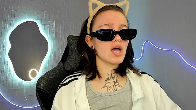 Snapshot of Elastikisss chatting on March 13, 2026, 5:01 am Elastikisss online show from March 13, 2026, 5:01 am