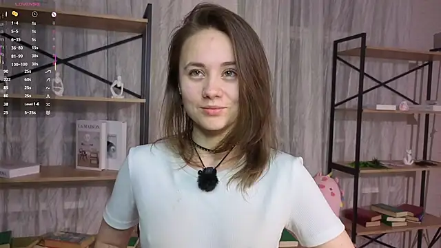 Snapshot of Crysta1Eva_ chatting on May 3, 2026, 8:45 pm Crysta1Eva online show from May 3, 2026, 8:45 pm