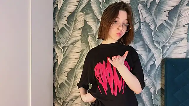 Veyaspace online show from December 17, 2025, 11:26 am