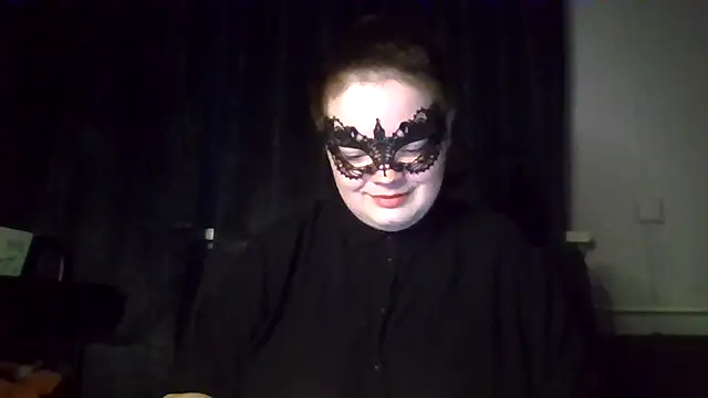 Snapshot of Katy2323 chatting on October 2, 2025, 6:11 pm Katy2323 online show from October 2, 2025, 6:11 pm