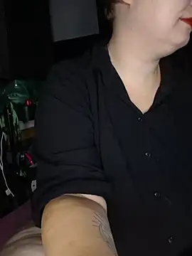 Snapshot of Katy2323 chatting on October 20, 2025, 7:47 pm Katy2323 online show from October 20, 2025, 7:47 pm