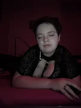 Katy2323 online show from December 19, 2025, 8:22 pm