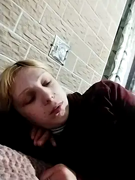 Ponka2011 online show from October 24, 2025, 5:06 am