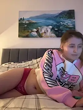 Snapshot of Ivybluexox chatting on November 9, 2025, 10:03 pm Ivybluexox online show from November 9, 2025, 10:03 pm