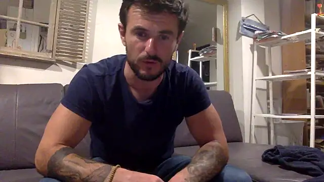 Snapshot of PabloelBraquemart chatting on May 19, 2026, 8:38 pm PabloelBraquemart online show from May 19, 2026, 8:38 pm