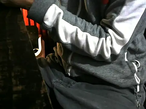 VikernesCam online show from February 6, 2026, 12:17 am