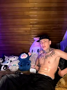 Snapshot of Craxxx69 chatting on October 20, 2025, 5:53 am Craxxx69 online show from October 20, 2025, 5:53 am