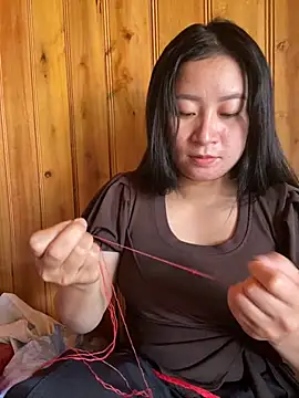 violet-00 online show from October 10, 2025, 5:08 am