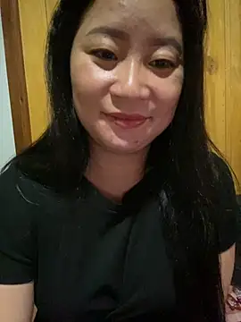 violet-00 online show from October 15, 2025, 4:55 am