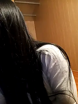 Suny babyy online show from April 8, 2026, 9:27 pm