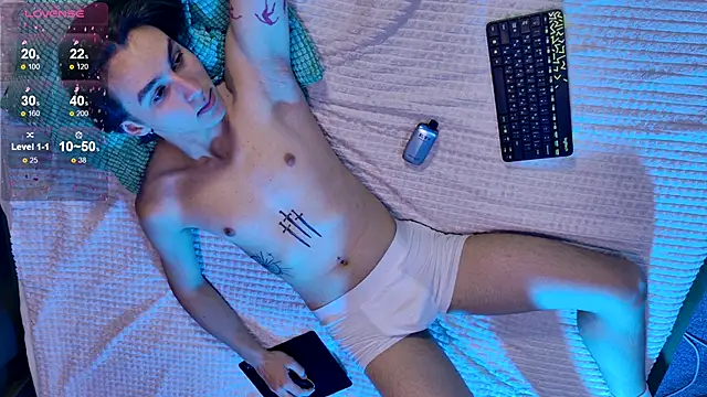 CleoStringer online show from September 26, 2025, 6:20 am