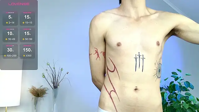 CleoStringer online show from November 4, 2025, 6:39 am