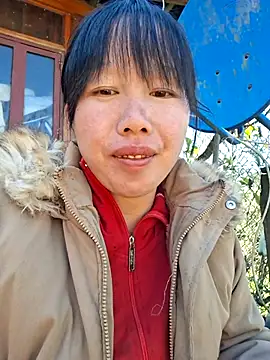 Snapshot of helenzz chatting on November 28, 2025, 5:51 am helenzz online show from November 28, 2025, 5:51 am