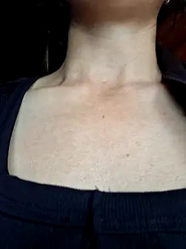 Snapshot of helenzz chatting on November 8, 2025, 1:31 am helenzz online show from November 8, 2025, 1:31 am