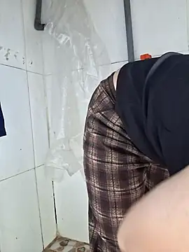 Snapshot of helenzz chatting on November 10, 2025, 5:12 am helenzz online show from November 10, 2025, 5:12 am