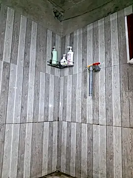 Snapshot of helenzz chatting on November 10, 2025, 10:48 pm helenzz online show from November 10, 2025, 10:48 pm