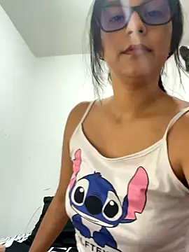 Snapshot of Selene_Wings22 chatting on November 1, 2025, 8:03 pm Selene Wings22 online show from November 1, 2025, 8:03 pm