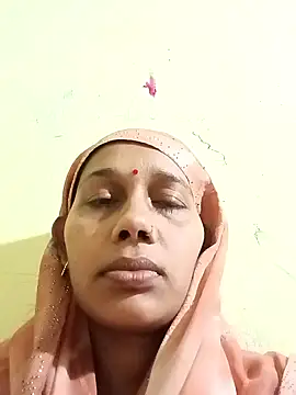 Snapshot of Rupali_ji chatting on February 19, 2026, 6:43 am Rupali ji online show from February 19, 2026, 6:43 am