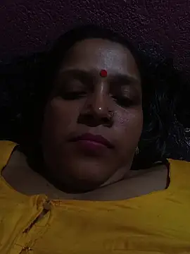 reya743 online show from November 11, 2025, 4:24 pm