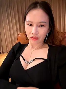 Snapshot of xiao-b77 chatting on September 24, 2025, 6:20 am xiao-b77 online show from September 24, 2025, 6:20 am