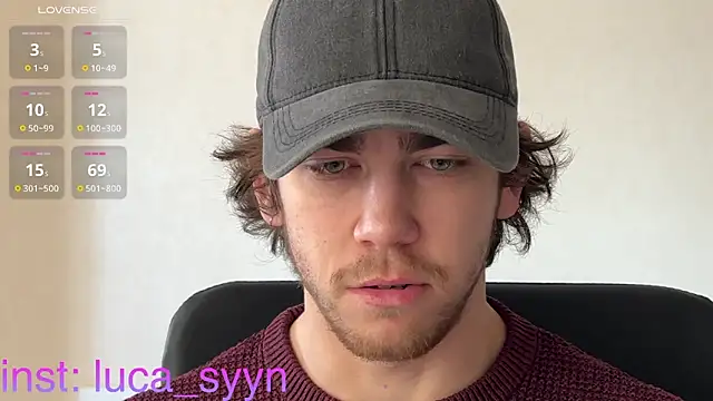 Snapshot of luca_syn chatting on October 22, 2025, 8:14 am luca syn online show from October 22, 2025, 8:14 am