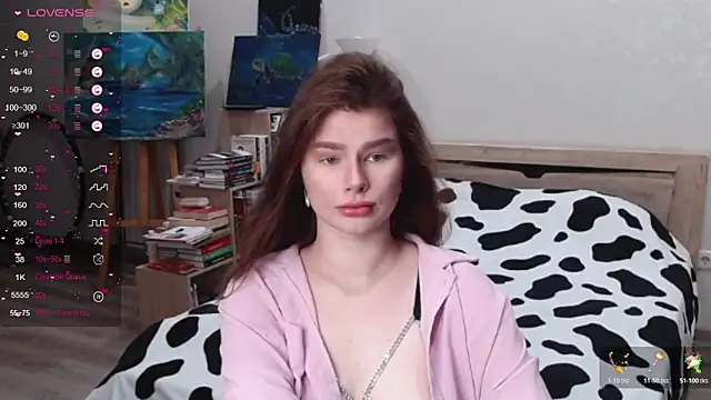 Snapshot of bbJ_one chatting on December 22, 2025, 12:44 am bbJ one online show from December 22, 2025, 12:44 am