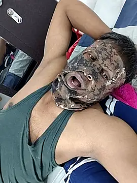 Snapshot of Rushasharma_368 chatting on November 30, 2025, 1:23 pm Rushasharma 368 online show from November 30, 2025, 1:23 pm