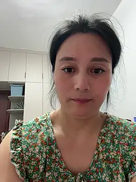 Snapshot of aoyo66 chatting on November 30, 2025, 12:39 pm aoyo66 online show from November 30, 2025, 12:39 pm