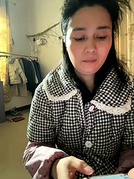 Snapshot of aoyo66 chatting on November 25, 2025, 12:33 am aoyo66 online show from November 25, 2025, 12:33 am