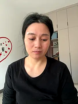 Snapshot of aoyo66 chatting on November 30, 2025, 12:33 am aoyo66 online show from November 30, 2025, 12:33 am