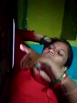 Pooja6060 online show from October 14, 2025, 3:12 pm