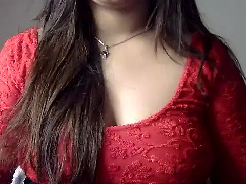 Snapshot of Aaliya02 chatting on October 26, 2025, 10:04 am Aaliya02 online show from October 26, 2025, 10:04 am