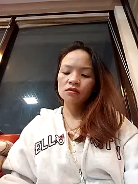    Dorry02    online show from October 29, 2025, 10:58 am