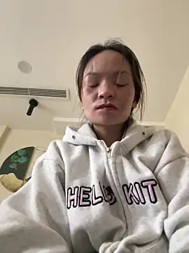    Dorry02    online show from October 7, 2025, 4:13 am