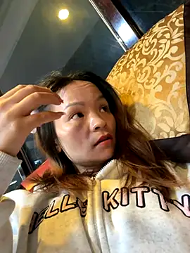    Dorry02    online show from October 9, 2025, 1:33 pm