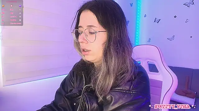 Snapshot of sweettvera chatting on April 25, 2026, 1:14 pm sweettvera online show from April 25, 2026, 1:14 pm