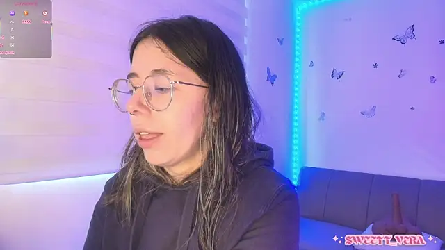 Snapshot of sweettvera chatting on May 29, 2026, 1:17 pm sweettvera online show from May 29, 2026, 1:17 pm
