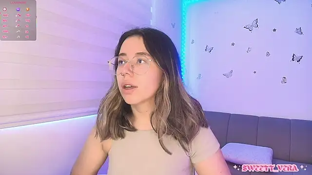 Snapshot of sweettvera chatting on May 8, 2026, 1:37 pm sweettvera online show from May 8, 2026, 1:37 pm