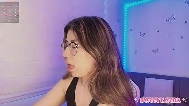 sweettvera online show from November 25, 2025, 12:05 pm