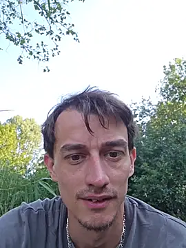 Chrisou73 online show from July 17, 2026, 4:26 pm
