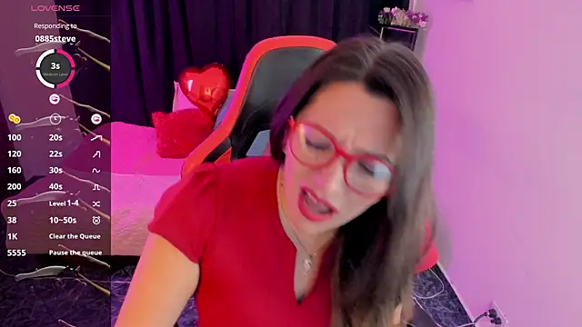 Snapshot of Hanna_MA chatting on May 26, 2026, 2:59 pm Hanna MA online show from May 26, 2026, 2:59 pm