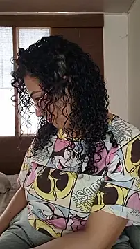 Snapshot of LondonHilton chatting on February 18, 2026, 6:15 pm LondonHilton online show from February 18, 2026, 6:15 pm