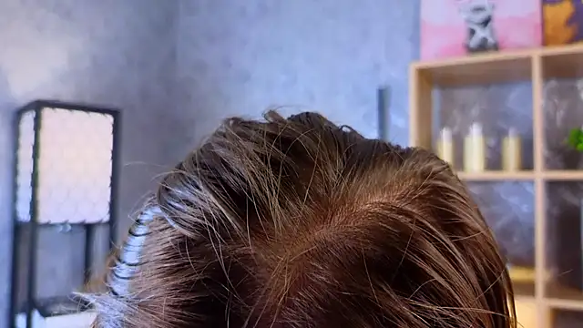 Snapshot of ElenoreReth chatting on October 26, 2025, 1:28 am ElenoreReth online show from October 26, 2025, 1:28 am