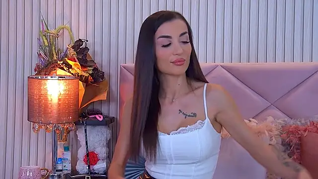 Snapshot of CindyKassidy chatting on June 25, 2026, 5:45 am CindyKassidy online show from June 25, 2026, 5:45 am
