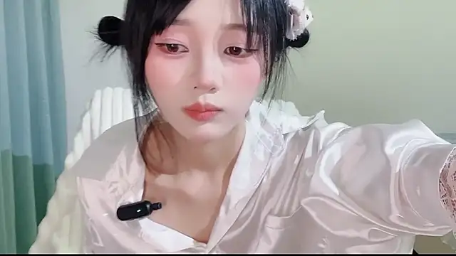 Snapshot of Ximei-O chatting on May 4, 2026, 9:12 am Ximei-O online show from May 4, 2026, 9:12 am
